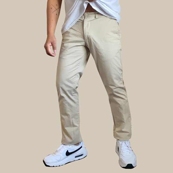 Old Navy Mens Slim Fit Chinos | Casual Pants - Picture 1 of 7